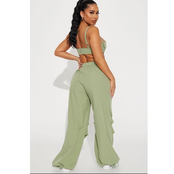 Wide Leg Pants Set - Picture 3 of 3